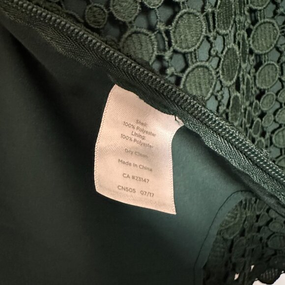 rsvp by Talbots Green Holiday Top - Picture 2 of 7